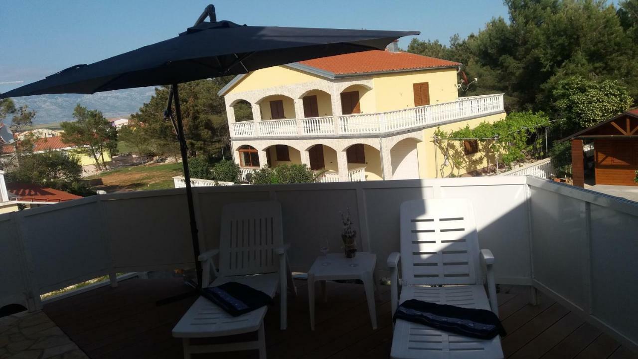 Apartments Baotic Vir Exterior photo